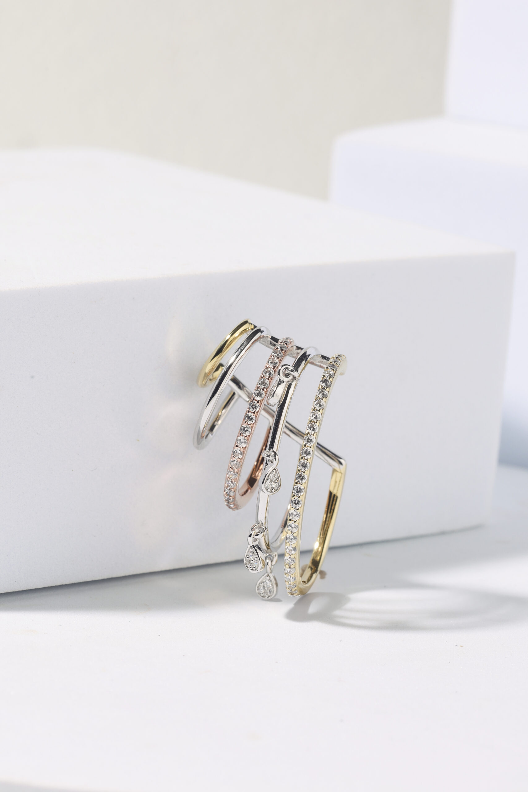 faux piercing multi anneaux (1)