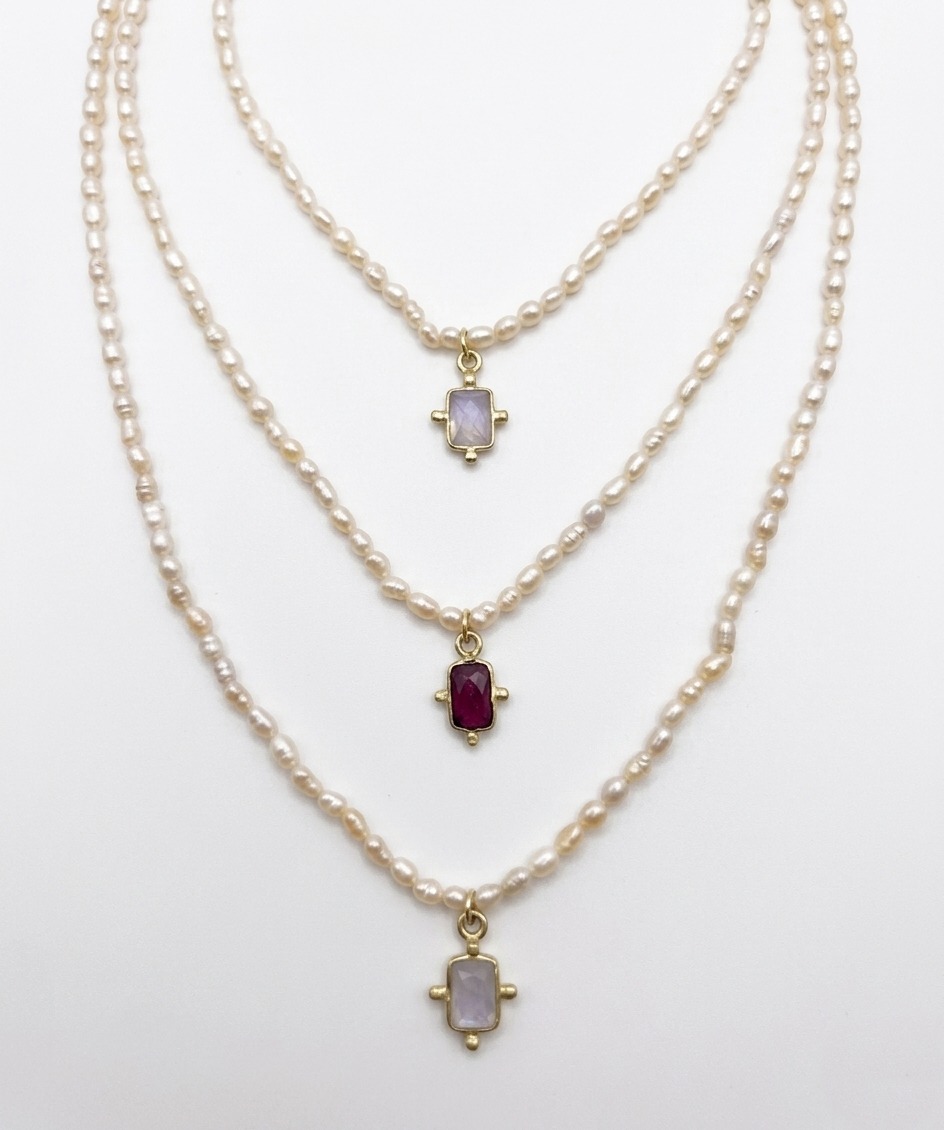 Collier mini gems Paris 11