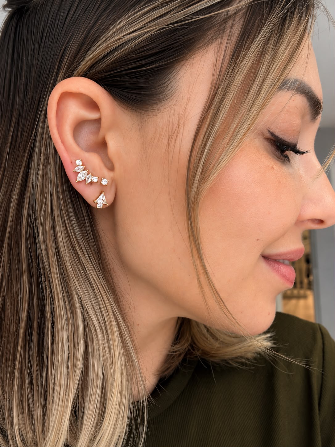 Piercing triangle